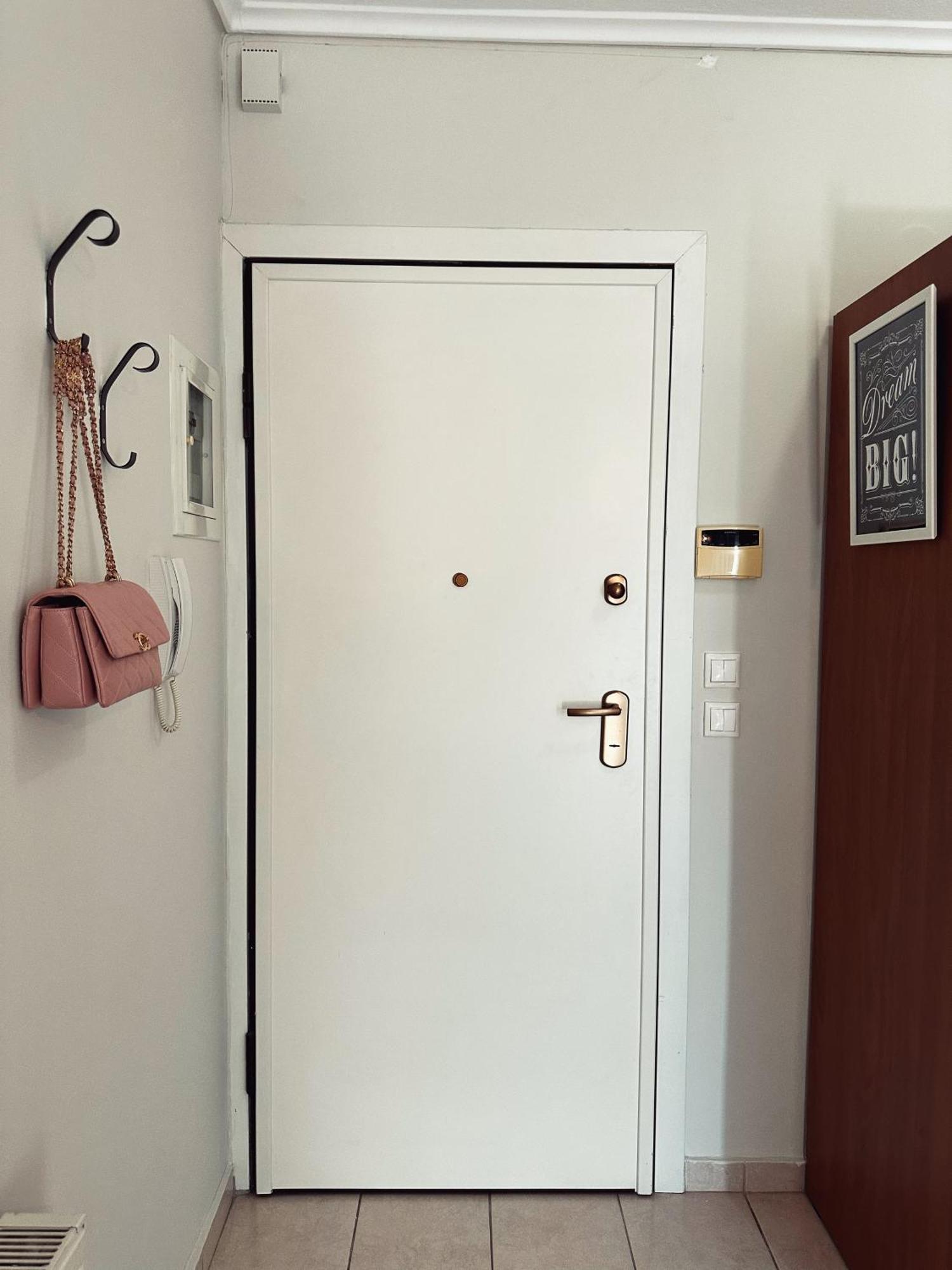 Homely Flat Near Airport Tessalónica Exterior foto